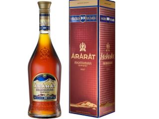 Купить Бренди ARARAT Ахтамар 10 лет выдержки 0.7 л 40% в подарочной упаковке