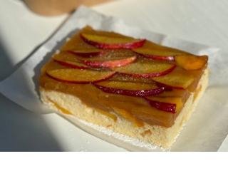 Купить Пирог с персиками 200г