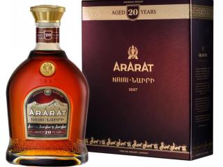 Купить Бренди ARARAT Наири 20 лет выдержки 0.5 л 40% в подарочной упаковке