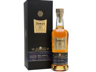 Купить Виски Dewar's Signature 25 лет выдержки 0.7 л 40% в подарочной упаковке
