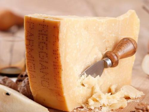 Купить Сыр "Parmigiano Reggiano" (Пармиджано Реджиано)