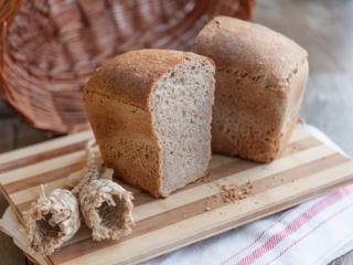 Купити Легкий пшенично-житній формовий хліб на заквасці / Легкий пшенично-ржаной формовый хлеб на закваске