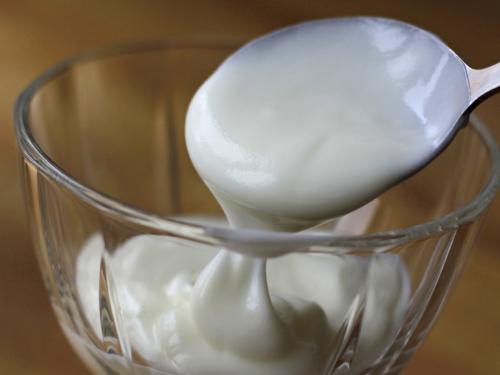Купить Йогурт питьевой с натуральным вкусом, жирность 2,5%