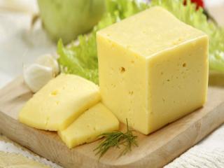 Купить Сыр органический полутвердый фирменный, фасованый