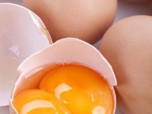 Купить Яйца куриные домашние с двумя желтками